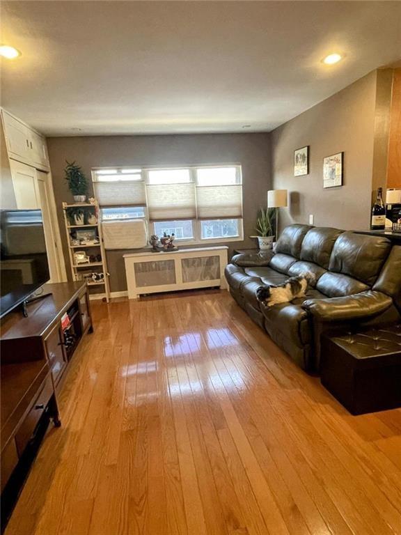 271 Bay 19th Street B, Brooklyn, New York, 11214