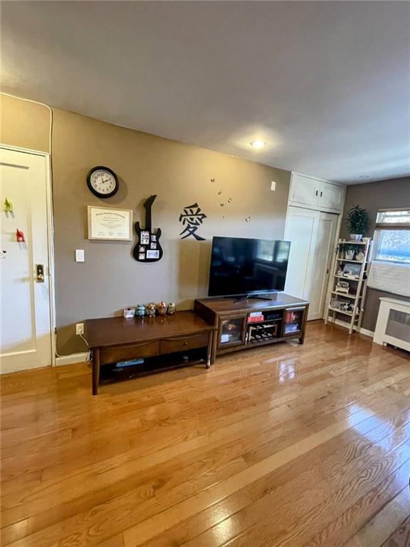 271 Bay 19th Street B Image 3