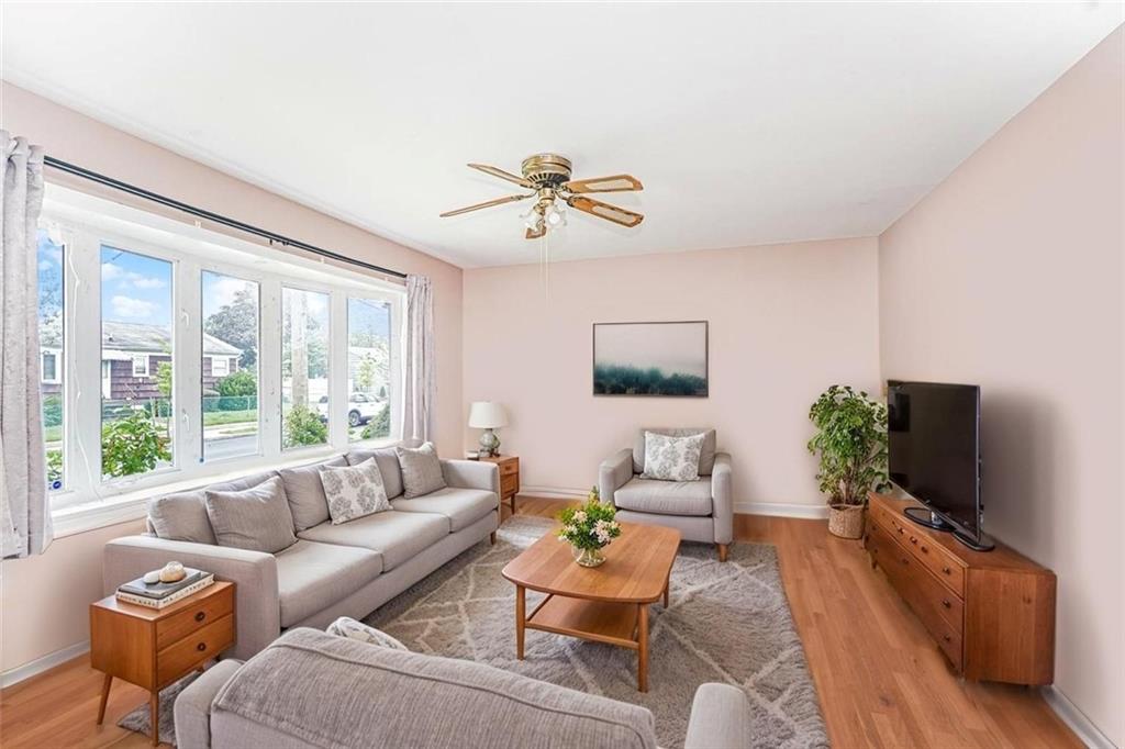44 Finley Avenue, Staten  Island, New York, 10306 image 6
