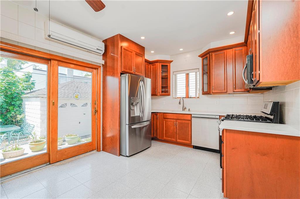 1036 78th Street, Brooklyn, New York, 11228 image 13