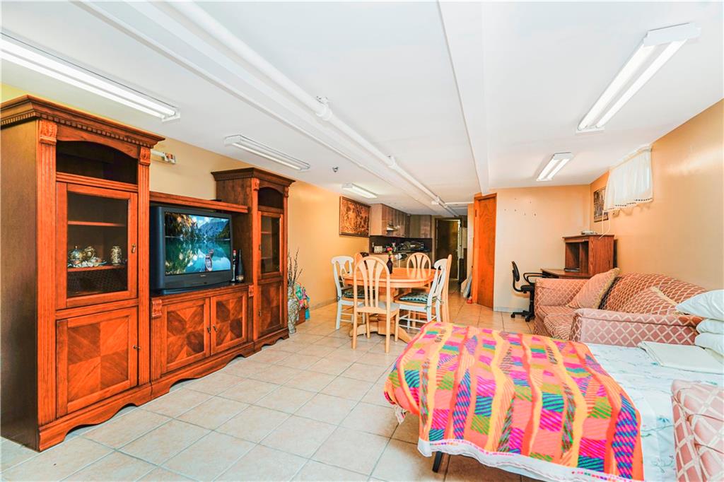 1036 78th Street, Brooklyn, New York, 11228 image 33