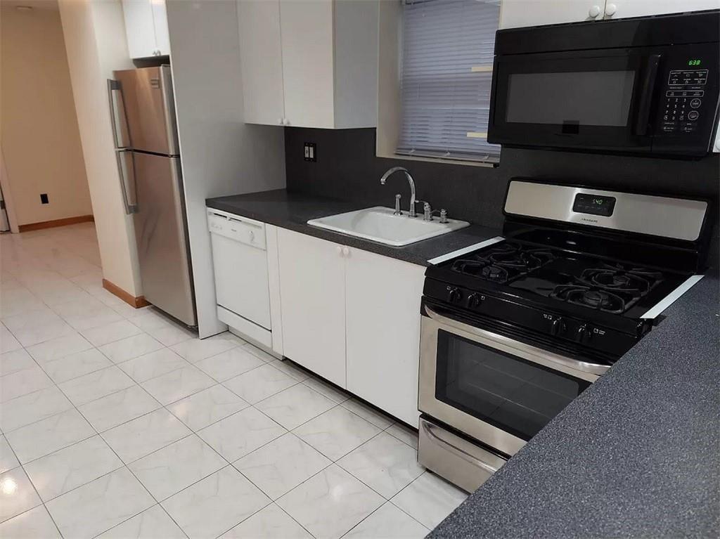 472 Lake Street, Brooklyn, New York, 11223 image 10