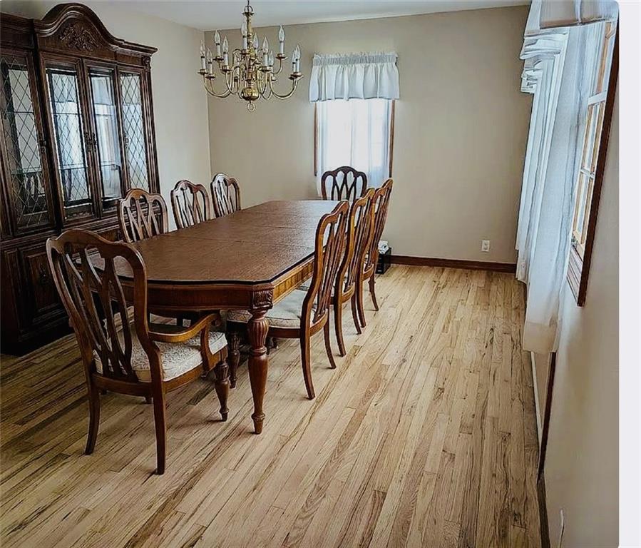 97 Kinghorn Square, Staten  Island, New York, 10312 image 4