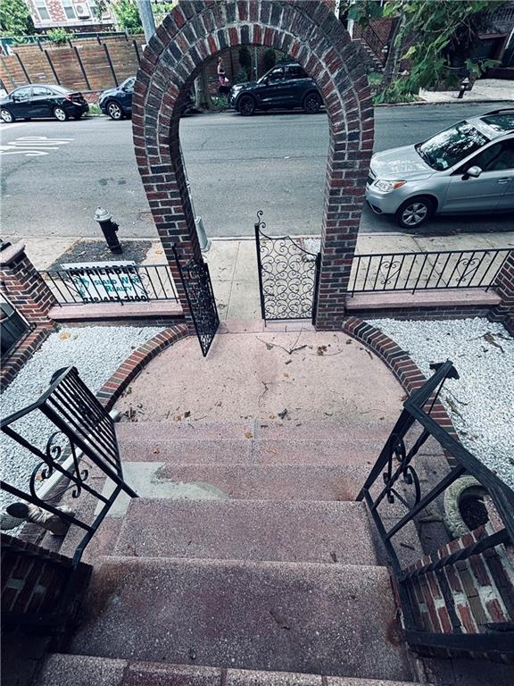 114 Terrace Place Image 4