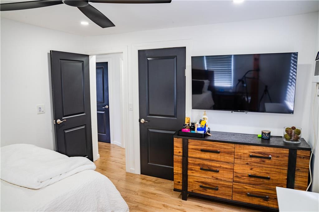 149 Emory Road, Mineola, New York, 11501 image 30