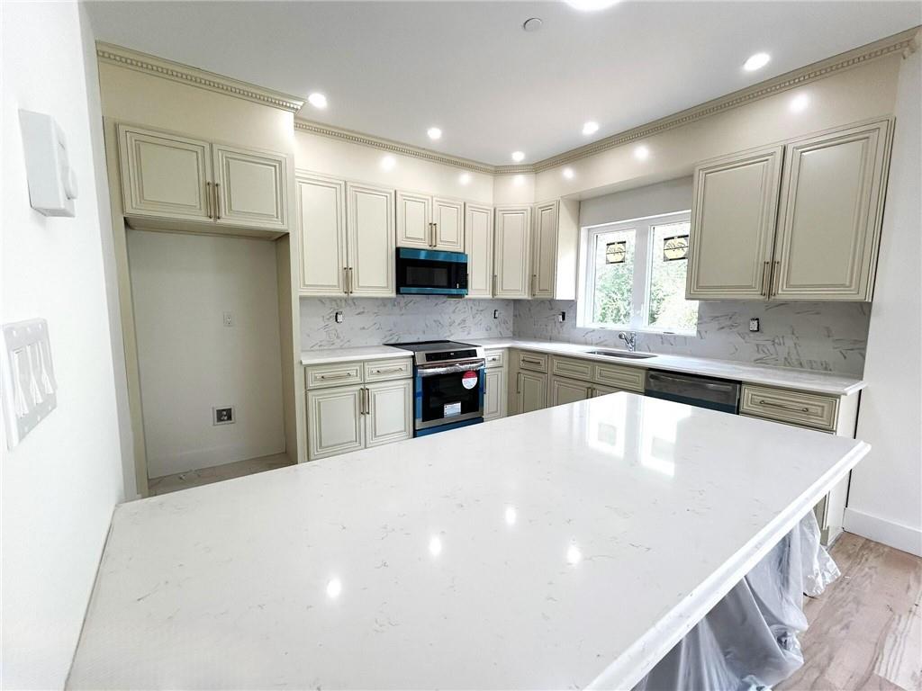 25 Marie Street, Staten  Island, New York, 10305 image 6