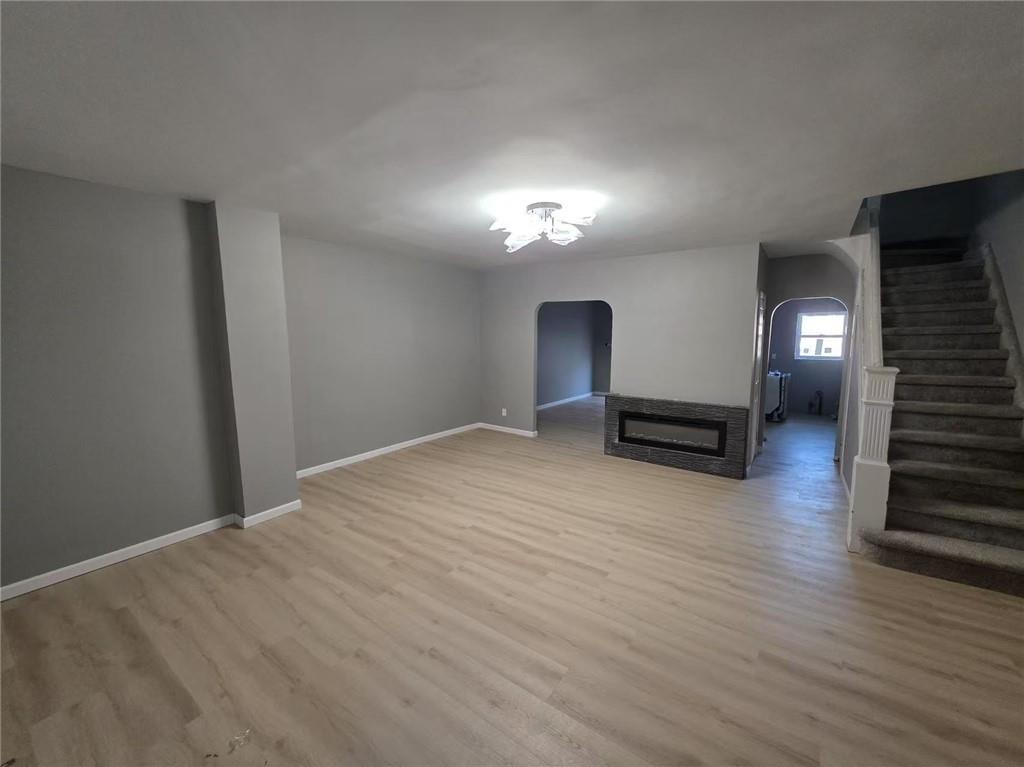 1549 84 Street Image 2