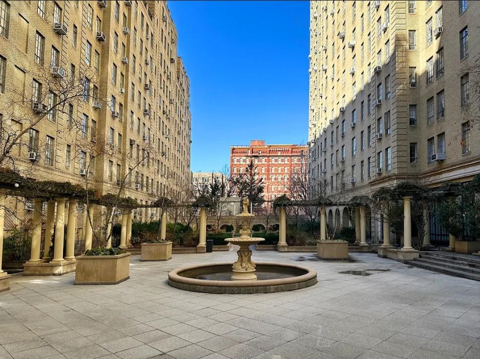 353 West 56th Street 2D, Manhattan, New York, 10019 image 19