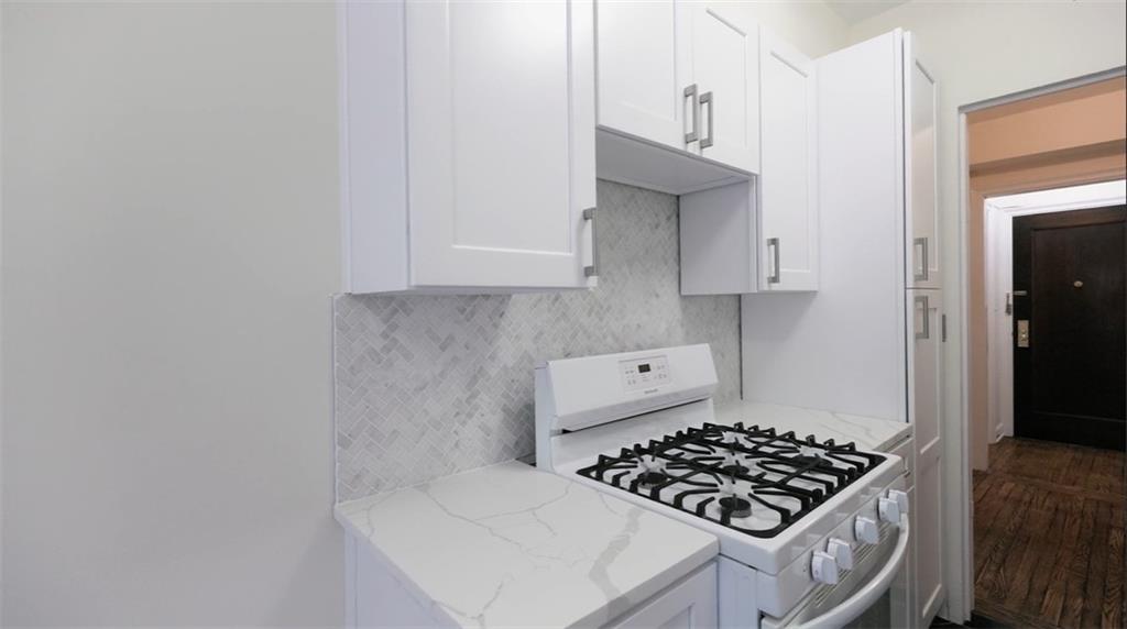 353 West 56th Street 2D, Manhattan, New York, 10019 image 9