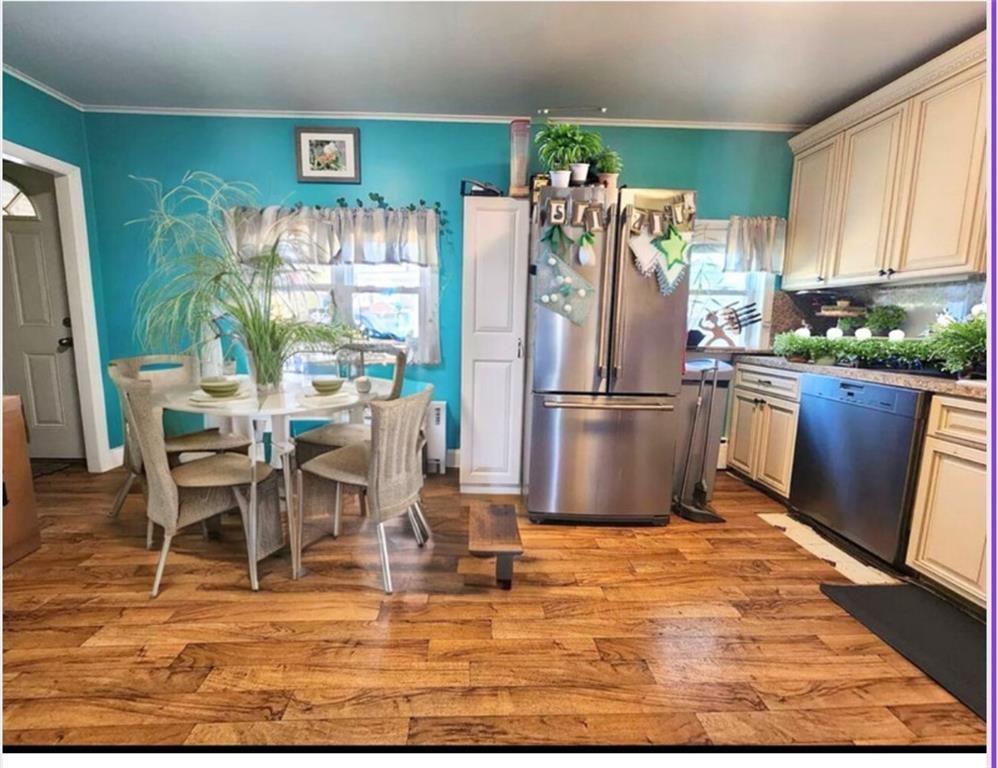621 Cross Bay Boulevard Image 2