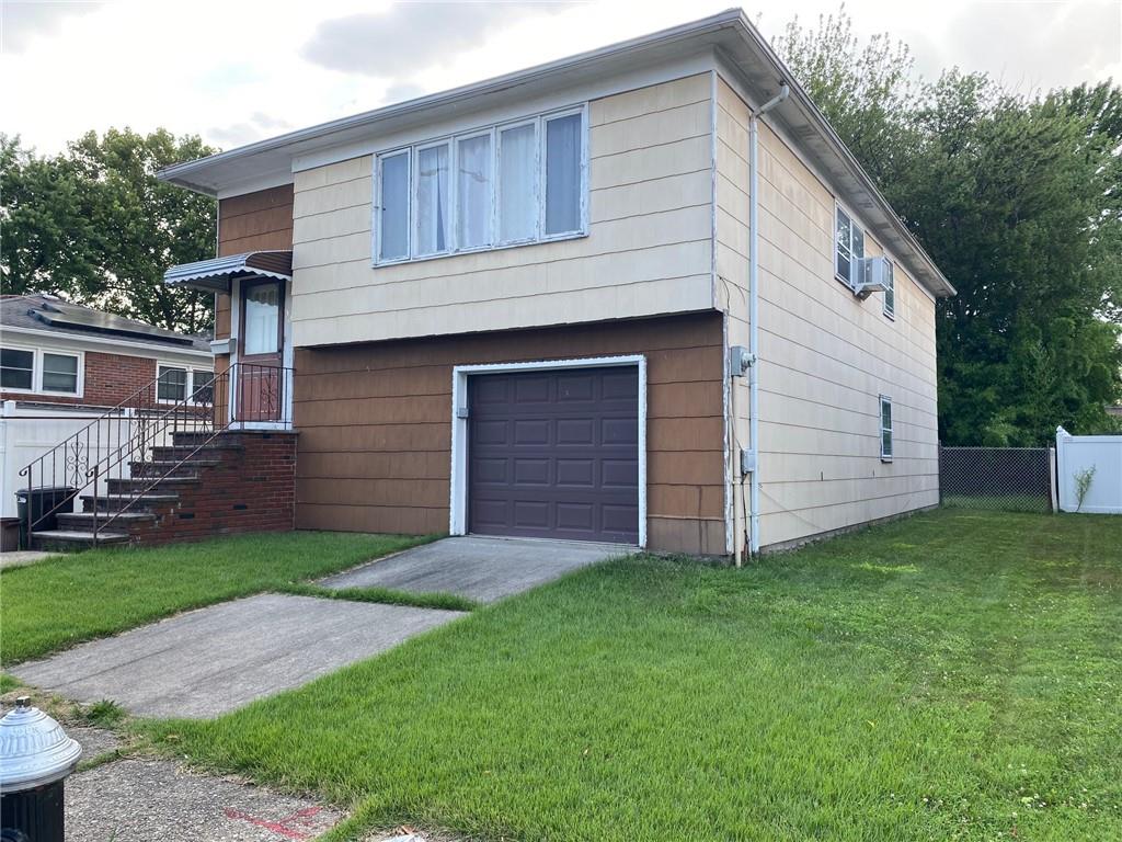 32 Muller Ave Avenue Image 5