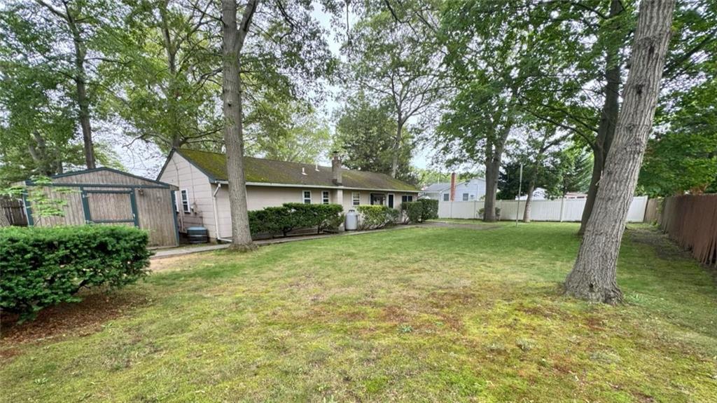 381 Grace Street Image 3