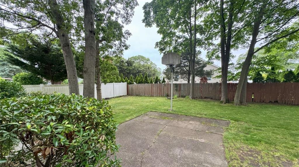381 Grace Street Image 5
