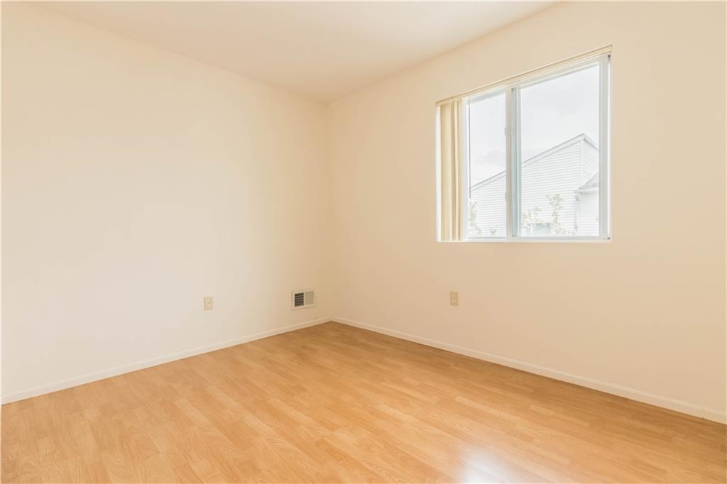 270 Aspen Knolls Way, Staten  Island, New York, 10312 image 17