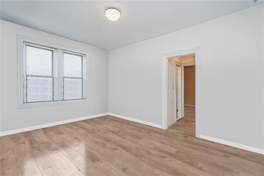 79 Avenue O B2 Image 5