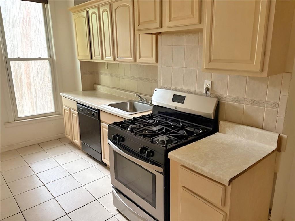 1332 Saint Marks Avenue Image 2