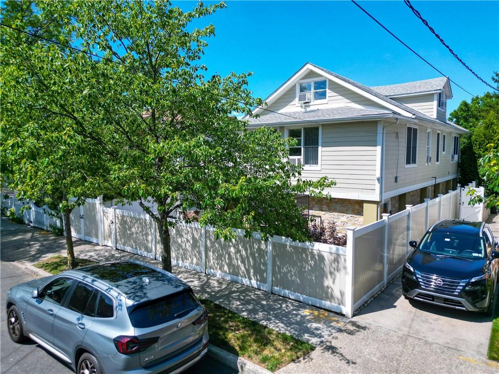 579 Greeley Avenue, Staten  Island, New York, 10306 image 29