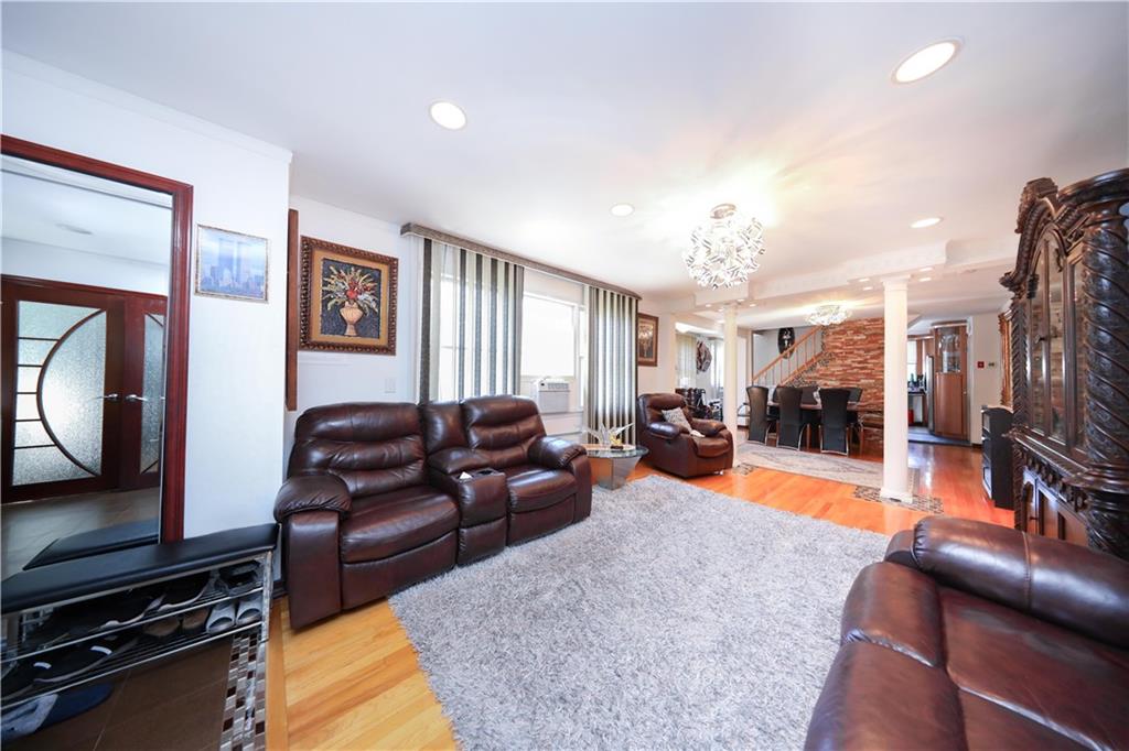 579 Greeley Avenue, Staten  Island, New York, 10306 image 8