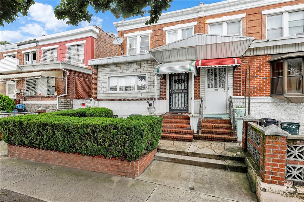 2111 65th Street Image 2