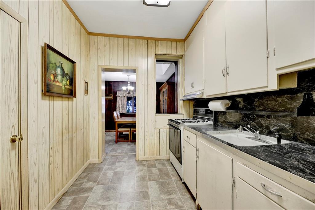 2111 65th Street Image 5