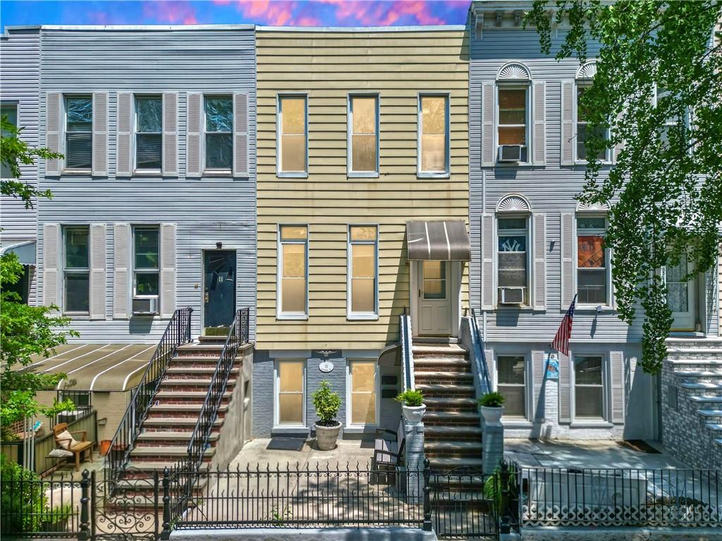 13 Windsor Place, Brooklyn, New York, 11215