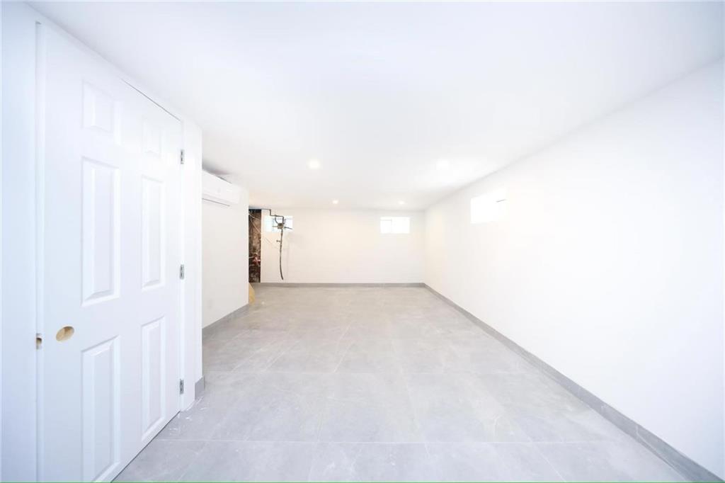 9 Russell Street, Staten  Island, New York, 10308 image 15
