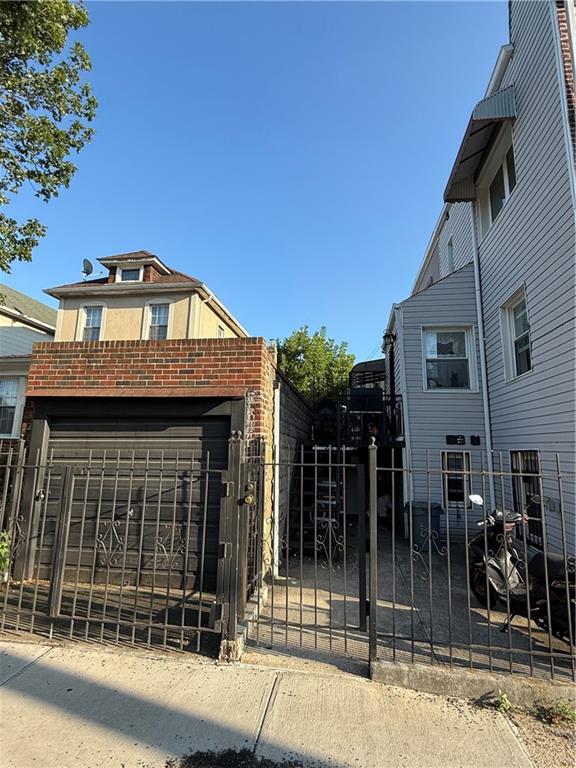 1353 East 46th Street Image 5