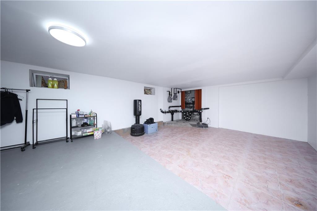 2172 76th Street, Brooklyn, New York, 11214 image 22