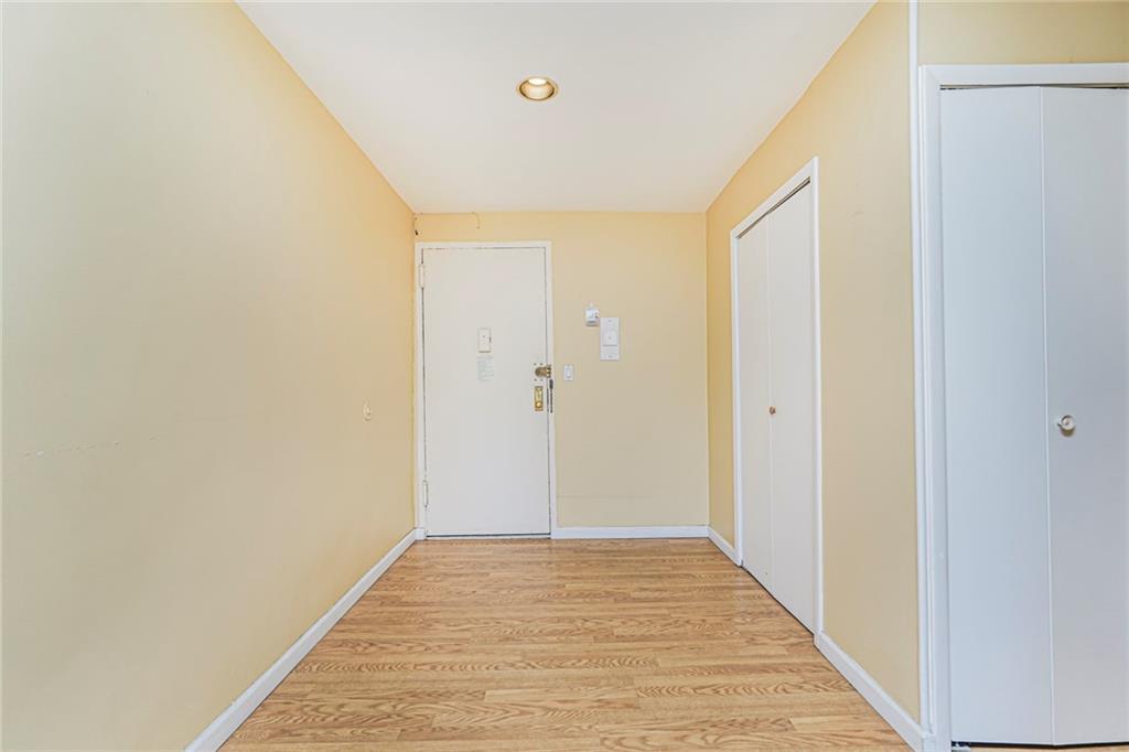 1100 Clove Road 6O, Staten  Island, New York, 10301 image 21