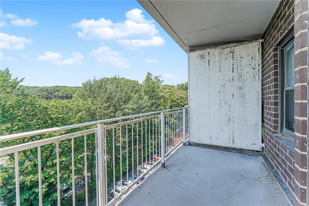 1100 Clove Road 6O, Staten  Island, New York, 10301 image 25