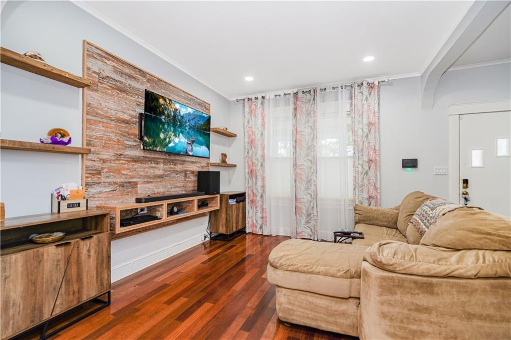 263 Decker Avenue, Staten  Island, New York, 10302 image 7