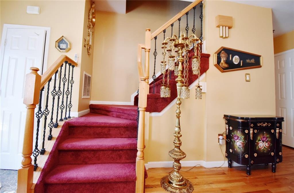 64 Van Name Avenue, Staten  Island, New York, 10303 image 14