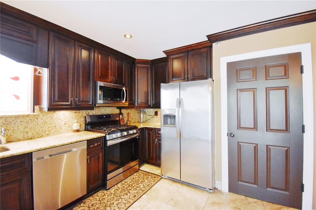 64 Van Name Avenue, Staten  Island, New York, 10303 image 9