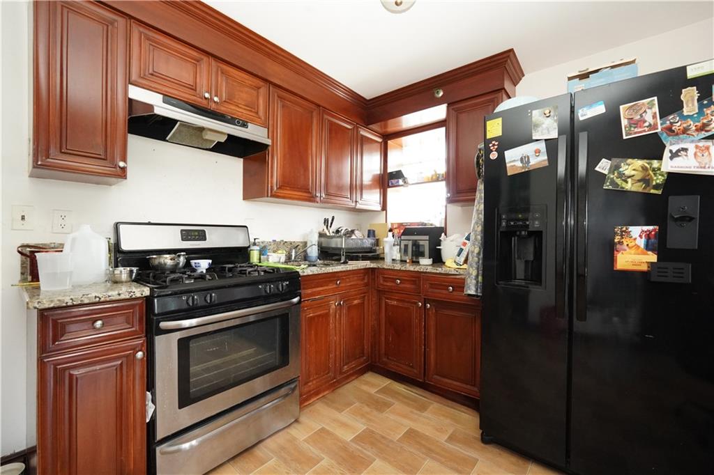 1549 West 3rd Street 5B Image 2