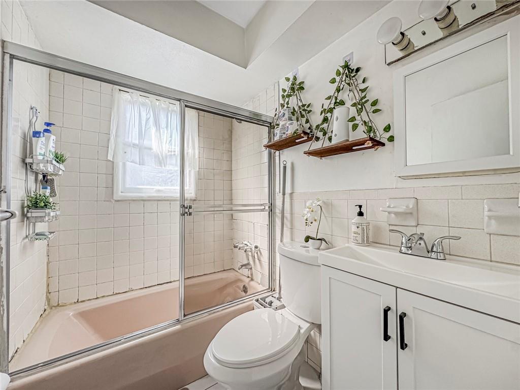 16 Knapp Street, Staten  Island, New York, 10314 image 31