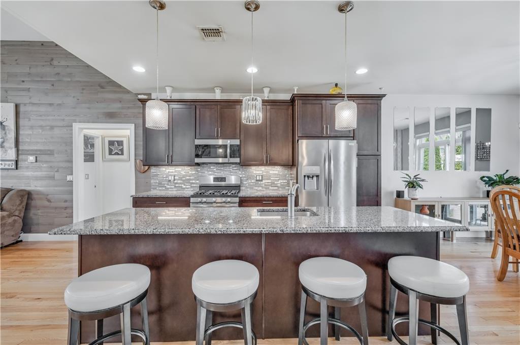 4 Lilac Lane, Suffolk, New York, 11961 image 17