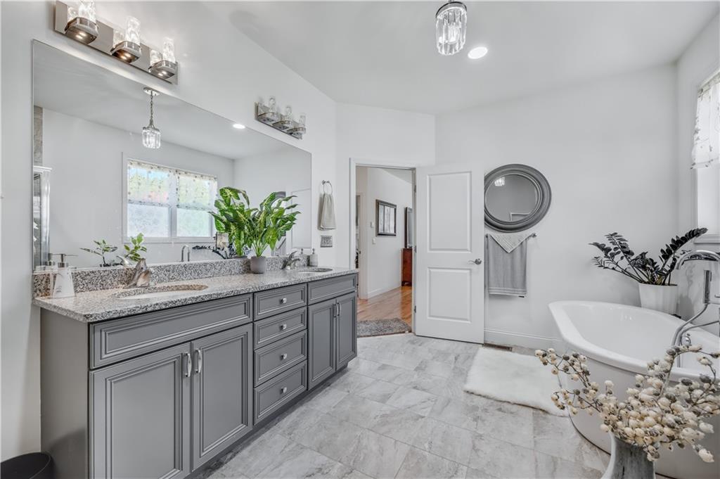 4 Lilac Lane, Suffolk, New York, 11961 image 34