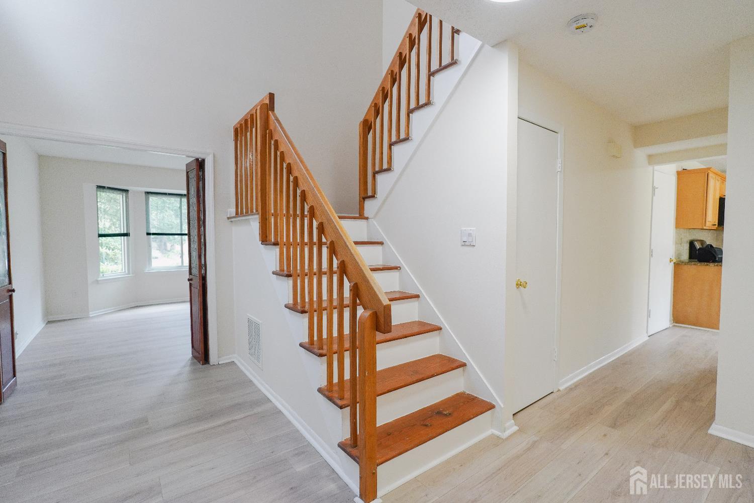 14 Carriage Place, Edison, NJ, 08820 image 25