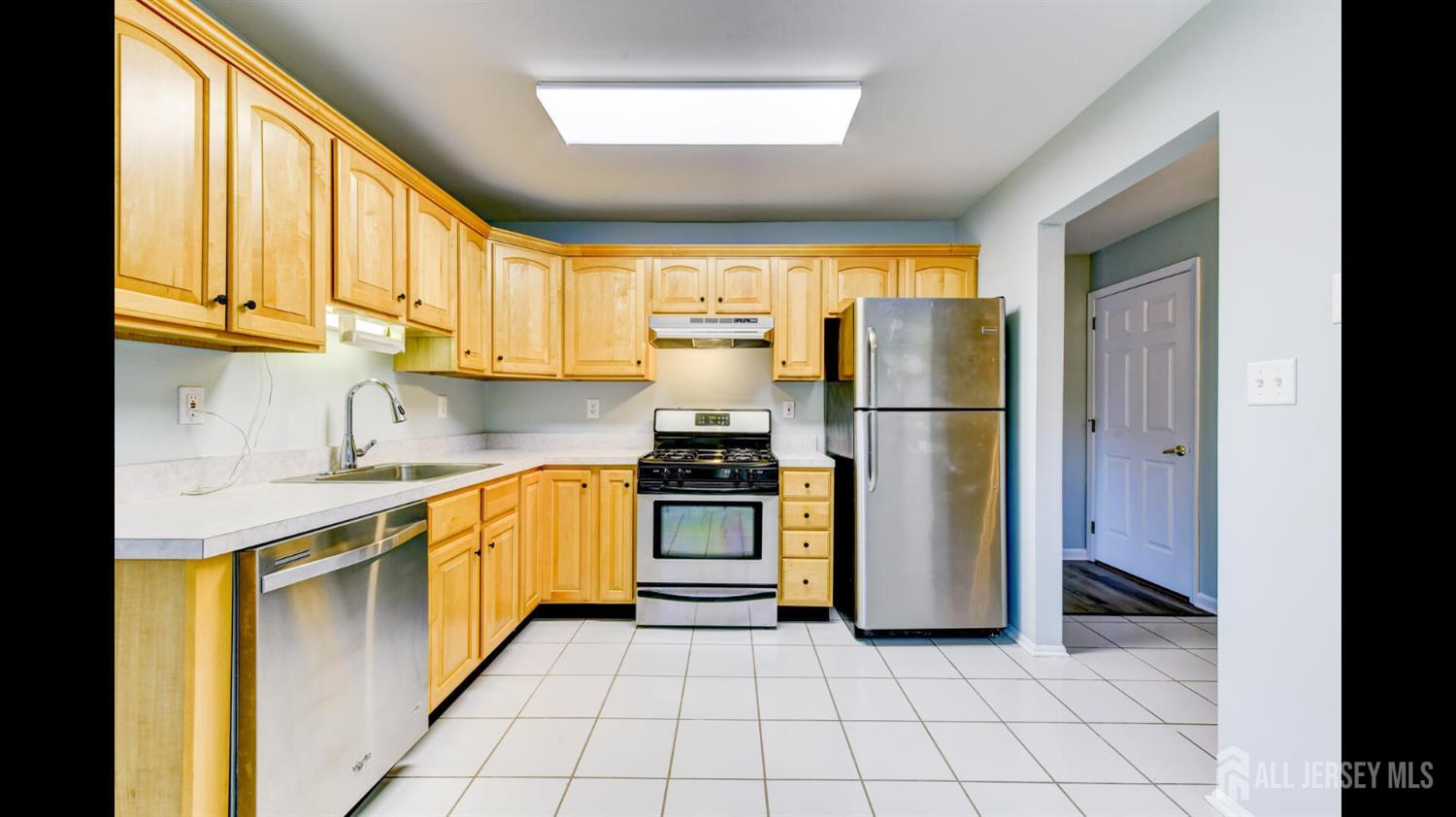 2007 Cypress Lane, East Brunswick, NJ, 08816 image 10