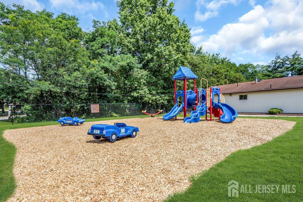 325 Cricket Lane, Woodbridge Proper, NJ, 07095 image 29