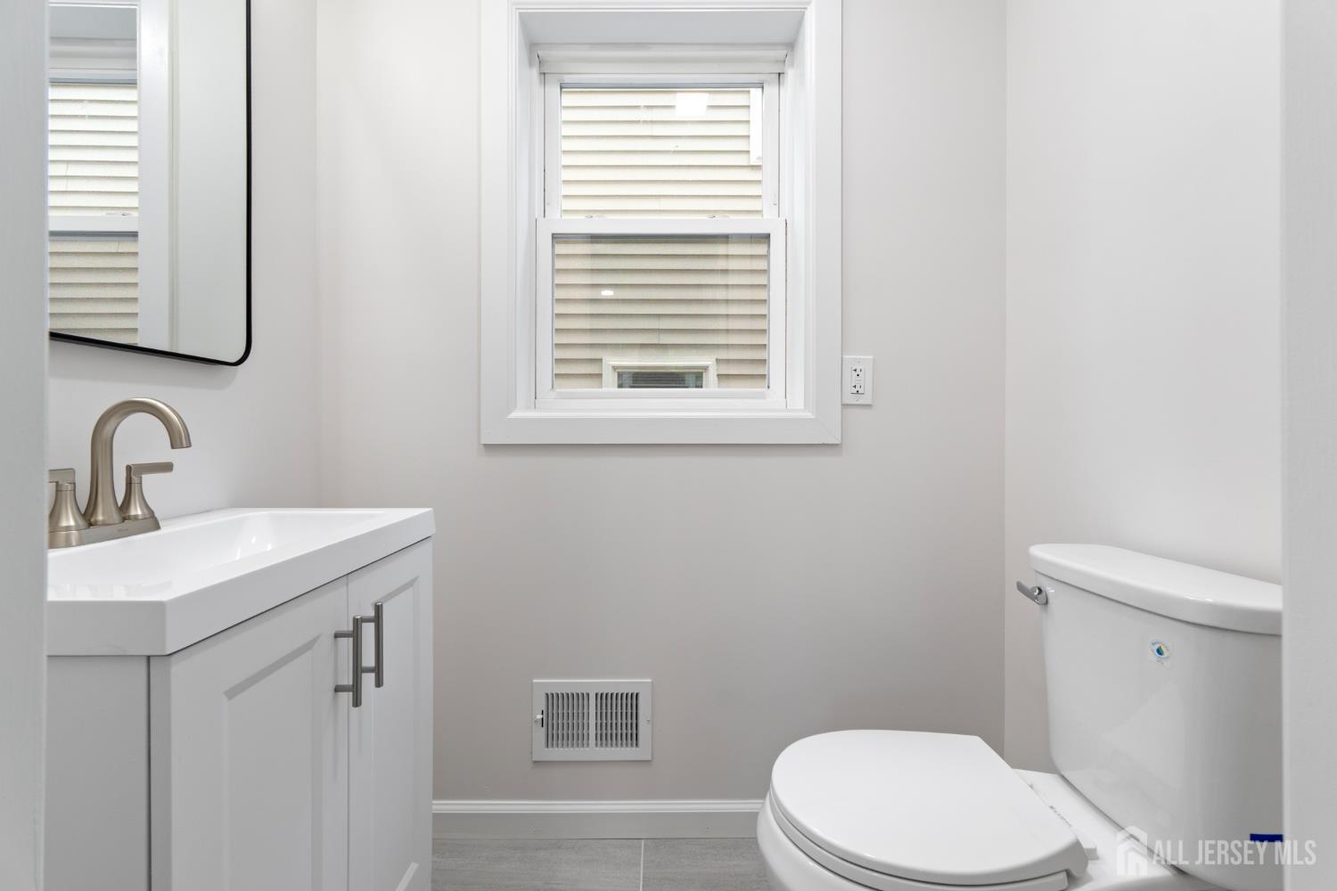 763 Gadek Place, Perth Amboy, NJ, 08861 image 10