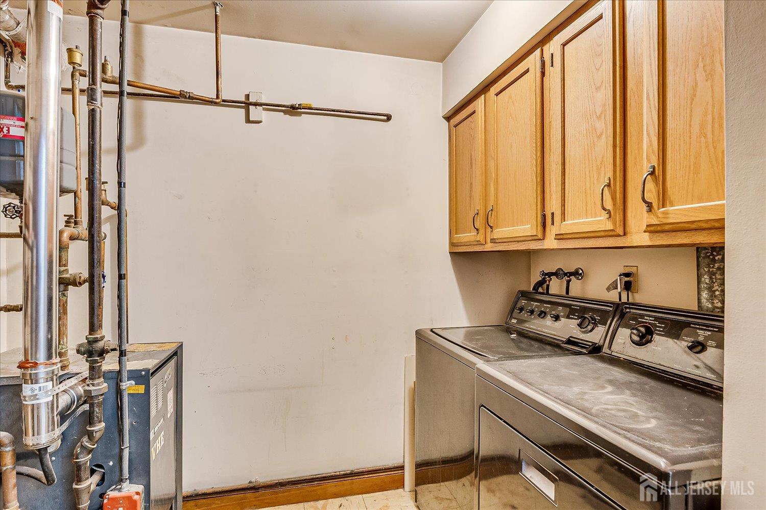 221 S Pine Avenue, South Amboy, NJ, 08879 image 40