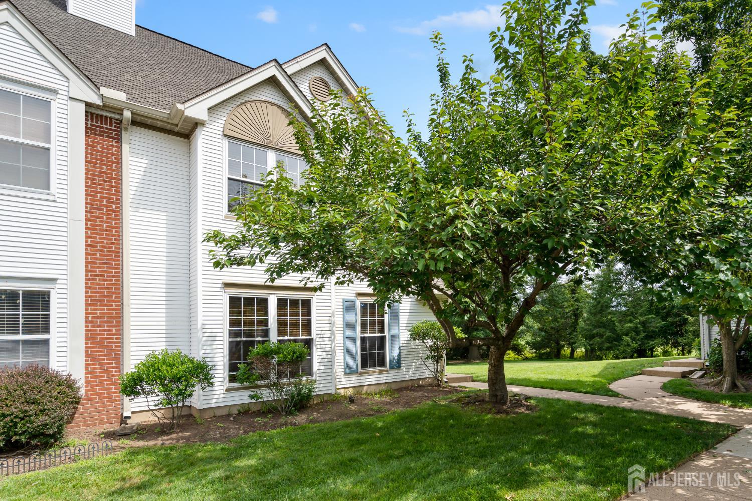 49 Colleen Court, South Brunswick, NJ, 08824