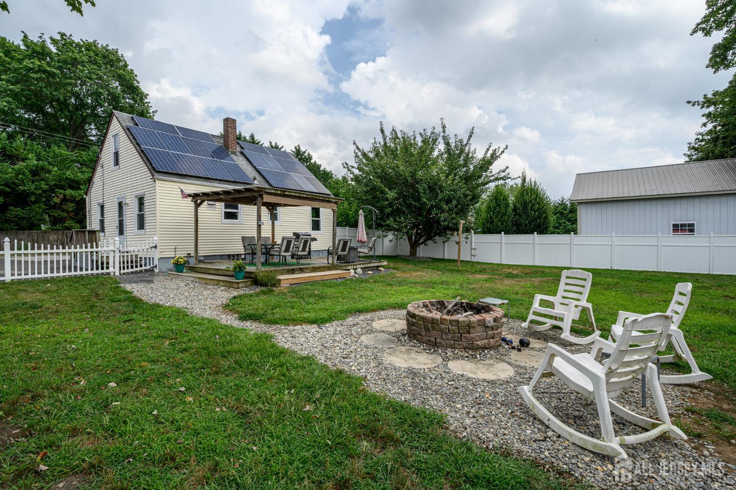 11 Weamaconk Drive, Englishtown, NJ, 07726 image 35