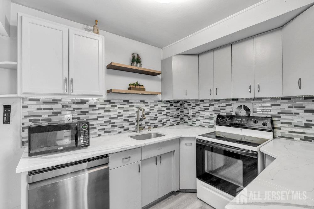 75 S McKinley Avenue, Iselin, NJ, 08830 image 11