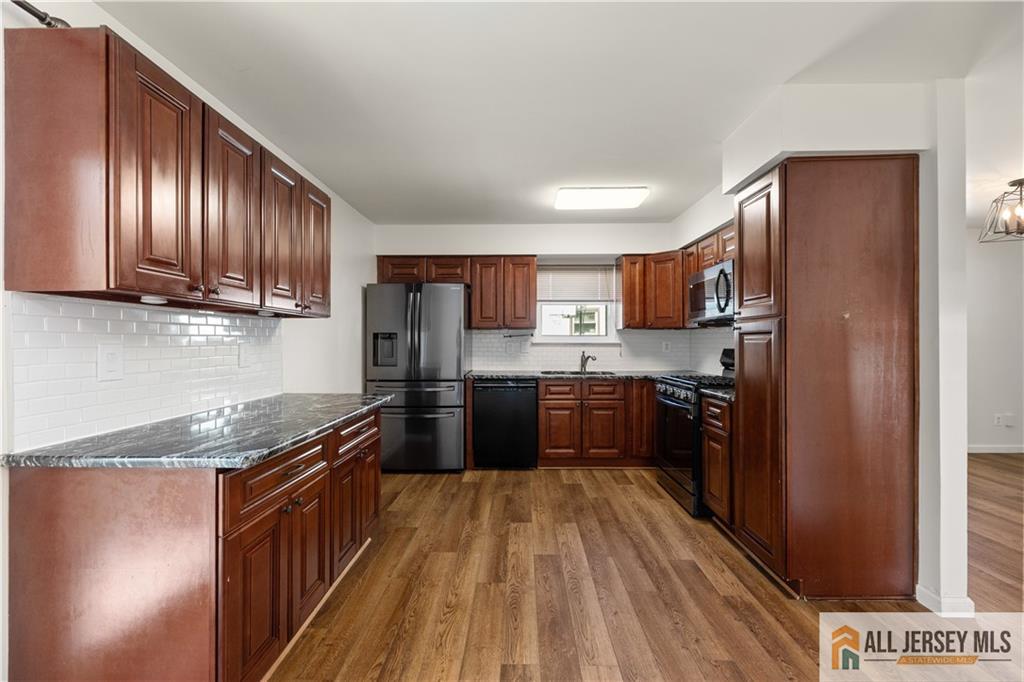 77 Larry Court, South Brunswick, NJ, 08810 image 29