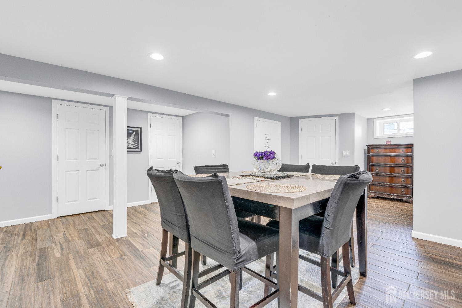 251 W Shirley Avenue, Edison, NJ, 08820 image 36