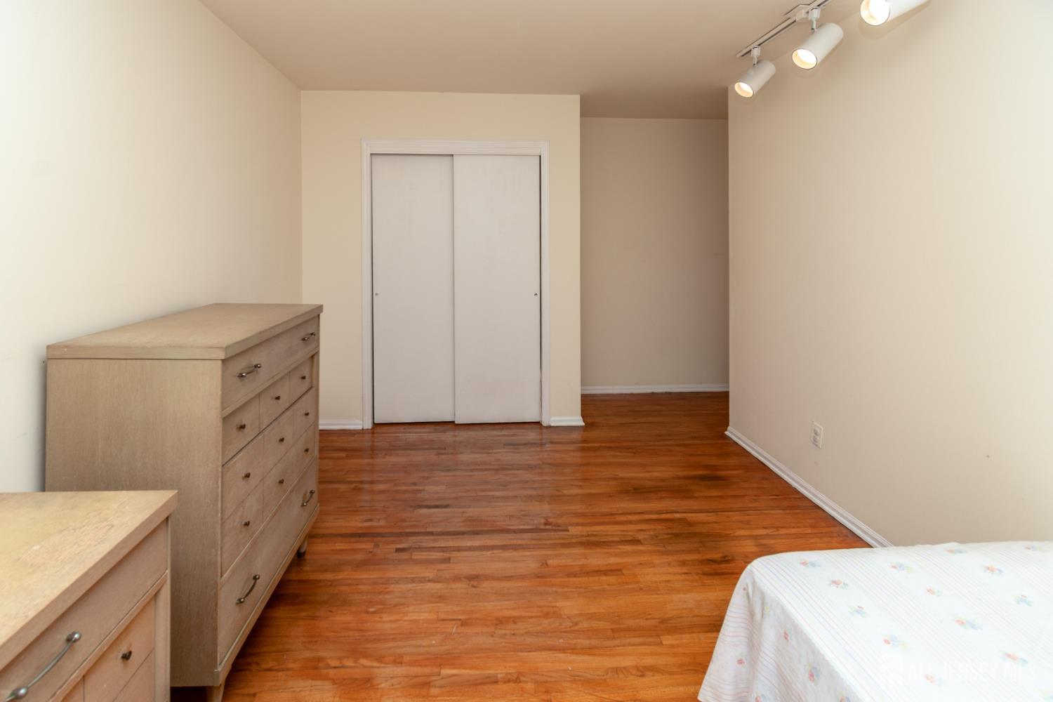40 Phelps Avenue, New Brunswick, NJ, 08901 image 34