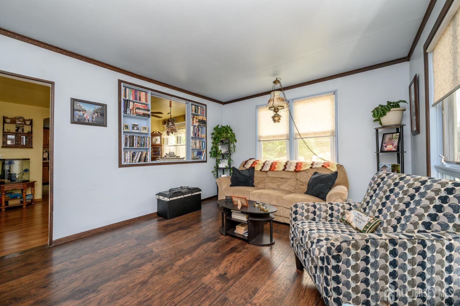 1650 Holly Road Image 5
