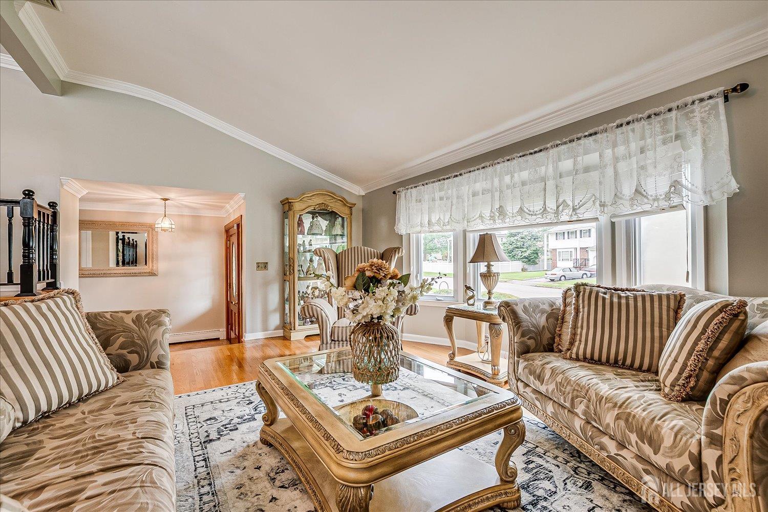 10 Rainbow Drive, Colonia, NJ, 07067 image 9